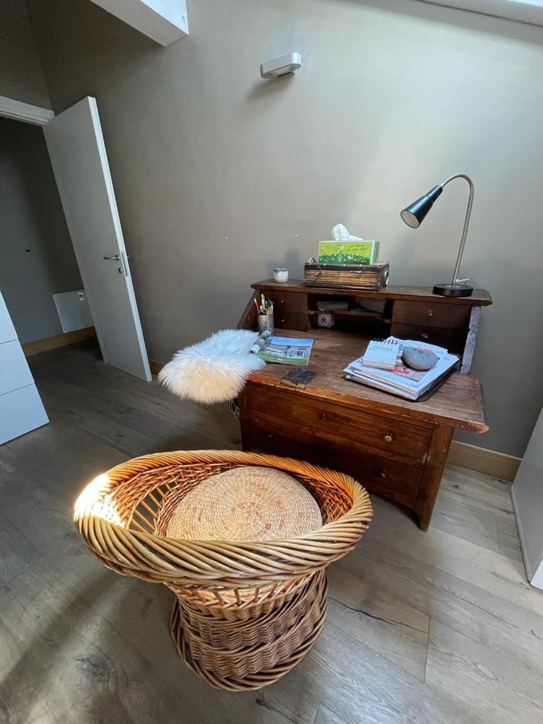 Charming Penthouse In Appartement *