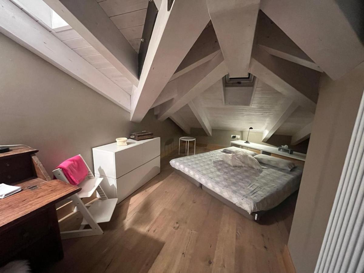 Apartment Charming Penthouse In Turin